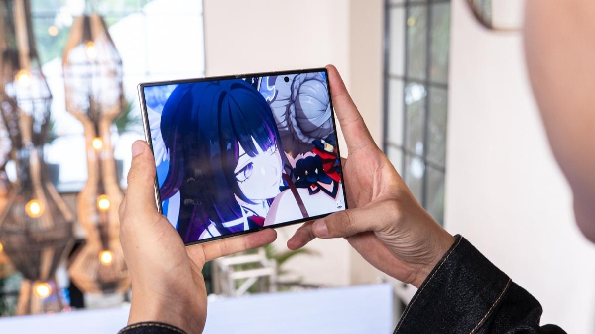 Chuyển Đổi Tỷ Lệ 4:3 Trên Galaxy Z Fold 8: Bước Tiến Đột Phá Của Samsung