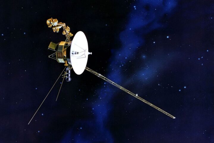 Voyager 2 Vẫn Tiếp Tục Kết Nối Với Trái Đất Từ Cách 21 Tỷ Km