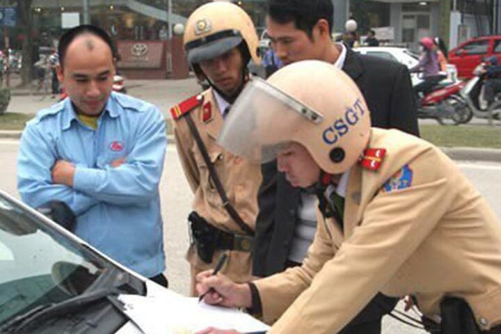 Những Quy Định Mới Về Xử Phạt Vi Phạm Giao Thông: Điều Cần Biết Để Bảo Vệ Trẻ Em
