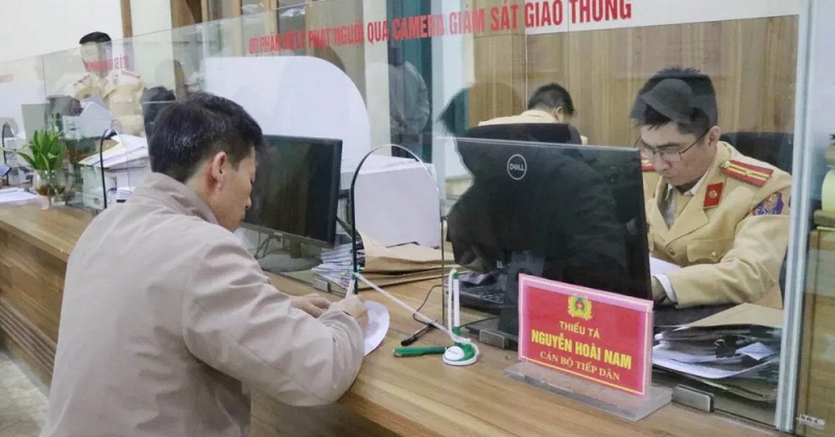 Cảnh Giác Với Tin Nhắn Giả Mạo Về Vi Phạm Giao Thông