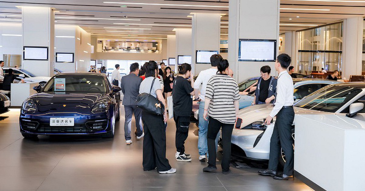 Rắc Rối Khi Mua Xe Cũ: Một Trải Nghiệm Khó Quên Của Khách Hàng