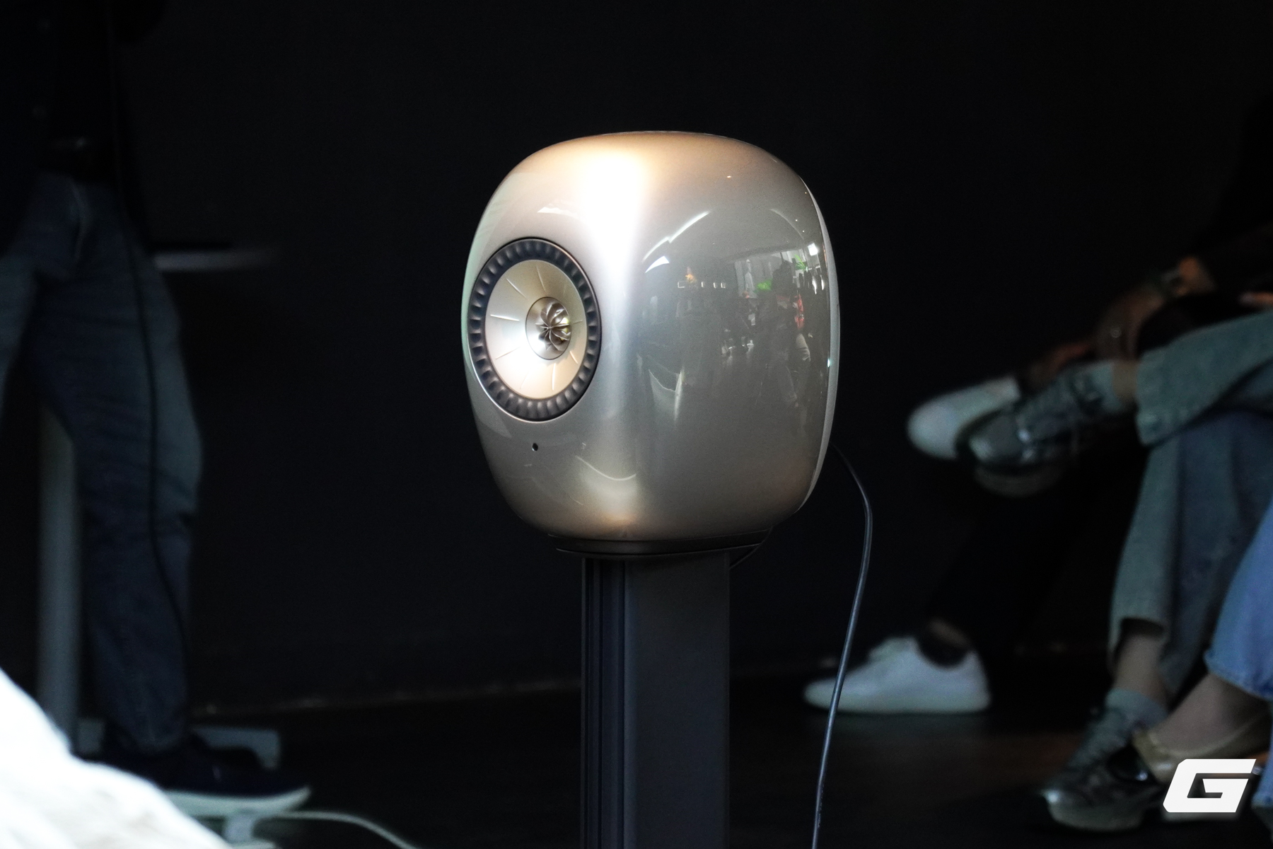 KEF LS LUXE - Sản phẩm loa không dây đẳng cấp