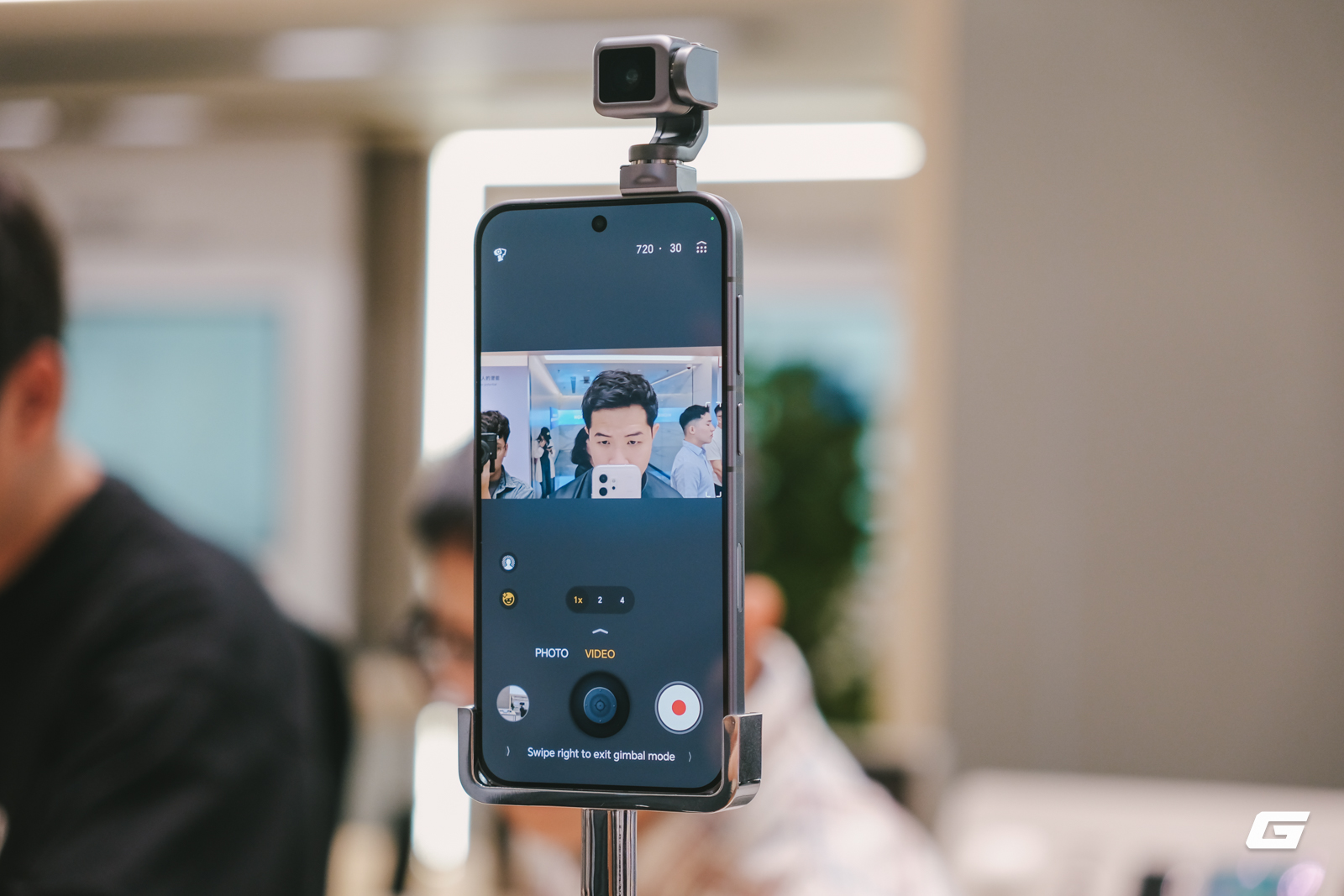 HONOR hợp tác ARRI, tích hợp chuẩn màu điện ảnh Hollywood lên HONOR Robot Phone - Ảnh 4.