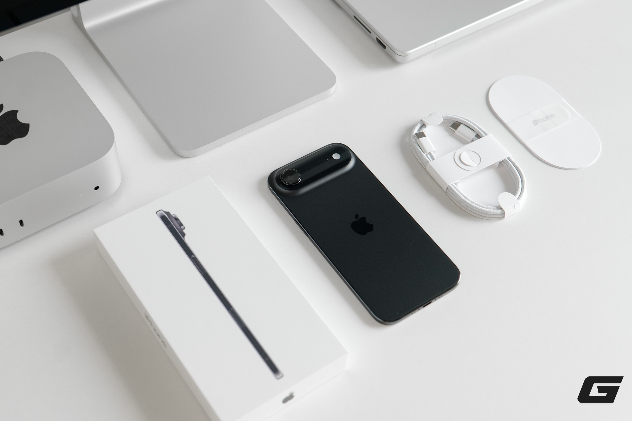 Giá Của iPhone Air Giảm Sâu Đến 36% Trong Năm 2025 - Ảnh 1.