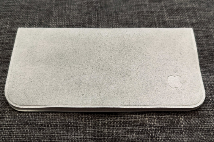 Apple Tung Ra Khăn Lau Màn Hình Mới Với Giá Giảm Đáng Kể