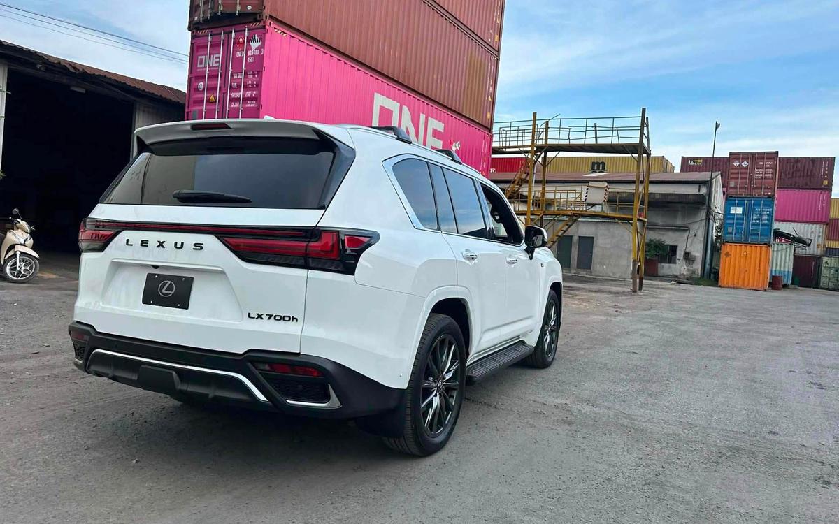 Lexus LX Hybrid – Mẫu SUV Sang Trọng Đến Việt Nam