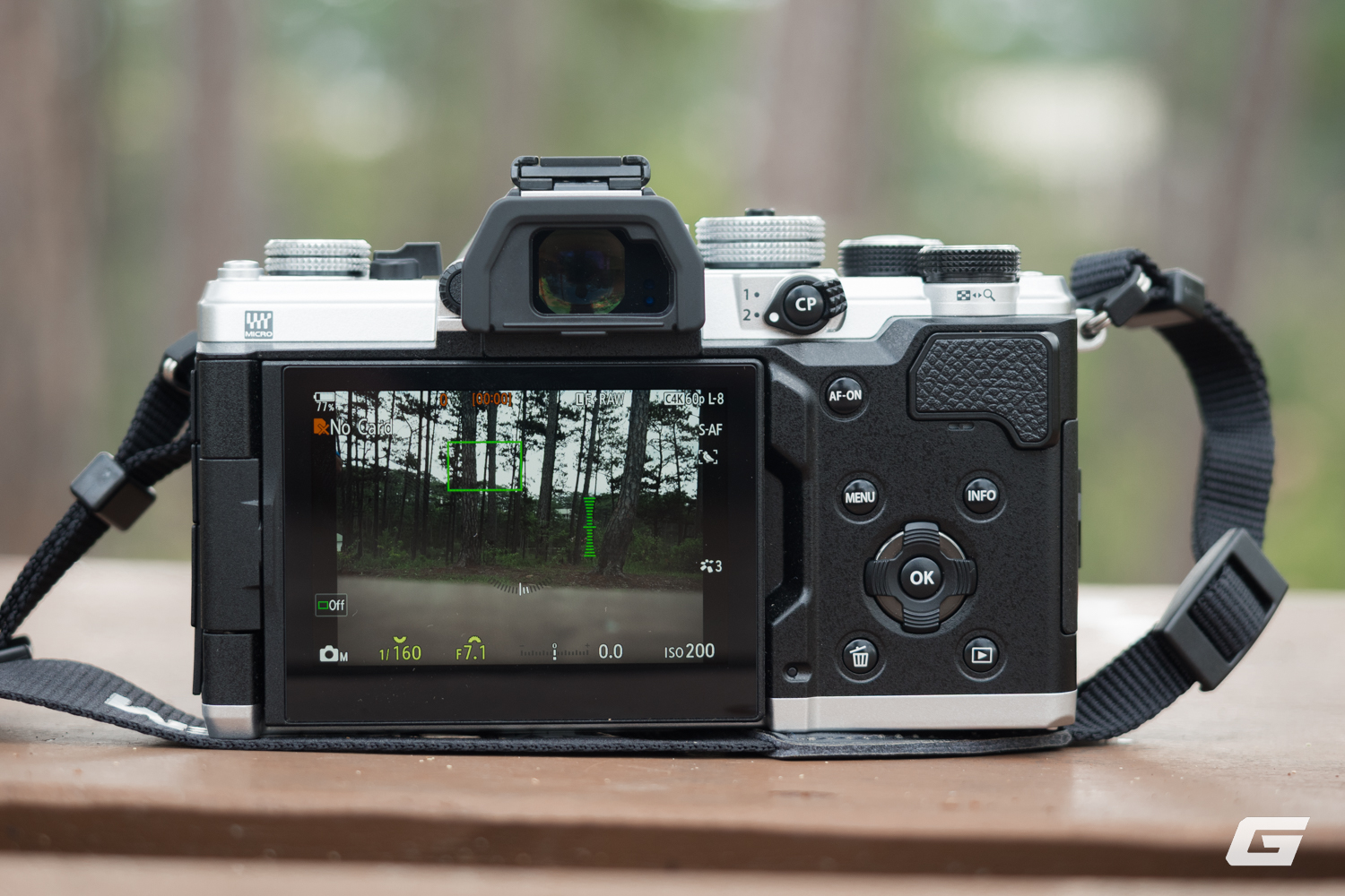 Quay video với OM-3