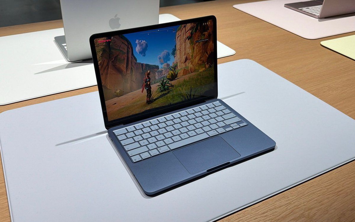 Khám Phá Chiến Lược Định Giá Độc Đáo Của Apple Với MacBook Neo