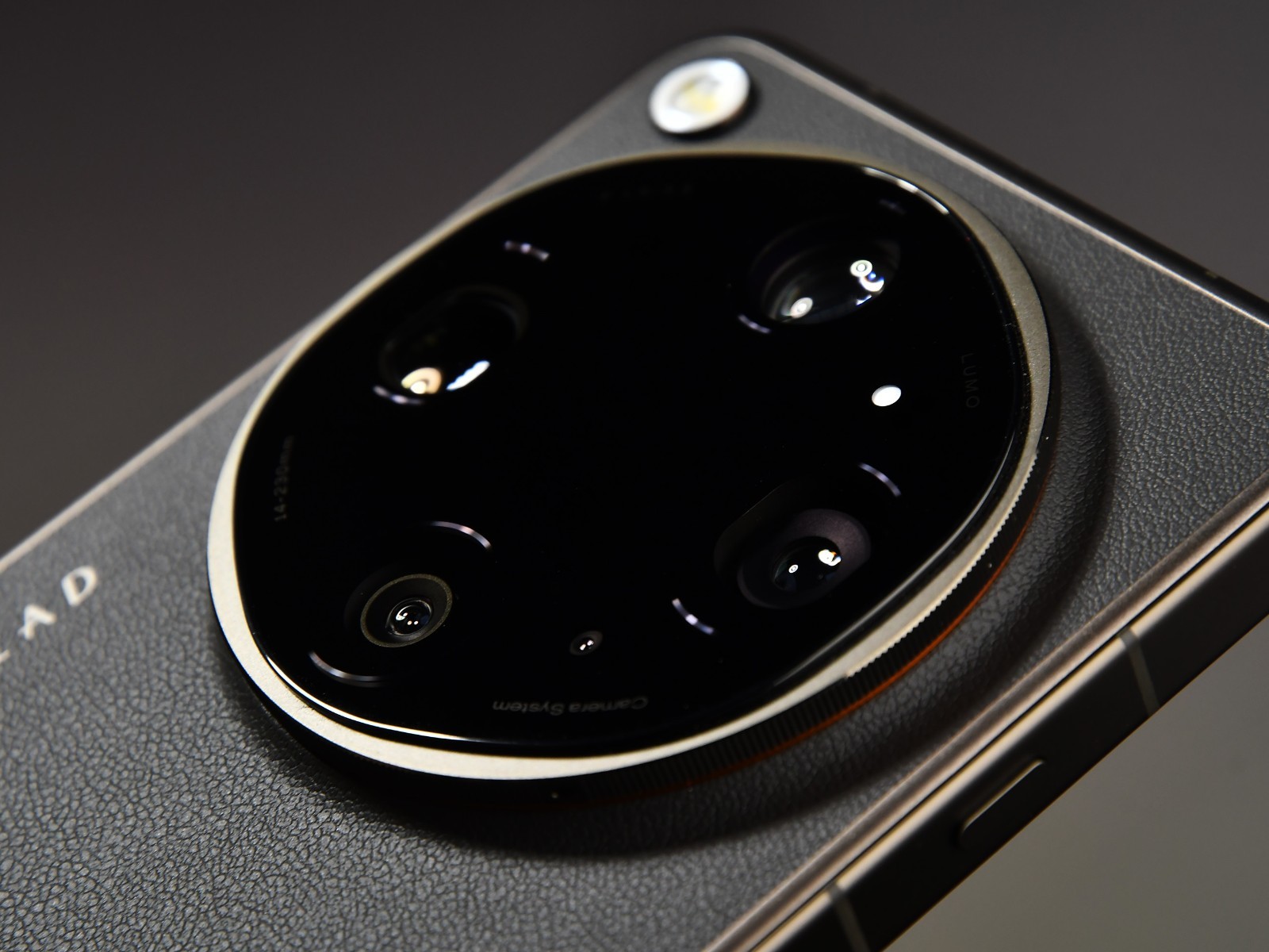 Khám Phá OPPO Find X9 Ultra - Ảnh 2.