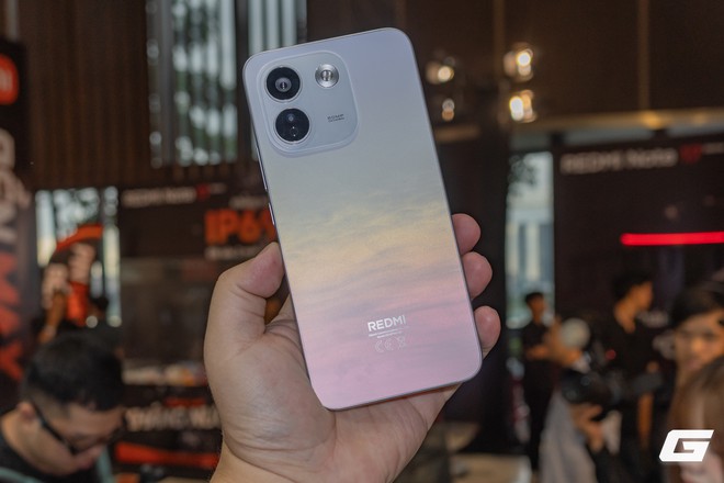 Mặt lưng của REDMI Note 17 Pro Max
