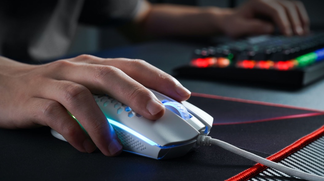 Nguyên Nhân Khiến Windows 11 Gặp Sự Cố: Các Thiết Bị RGB Bất Ngờ Đứng Sau - Ảnh 1.