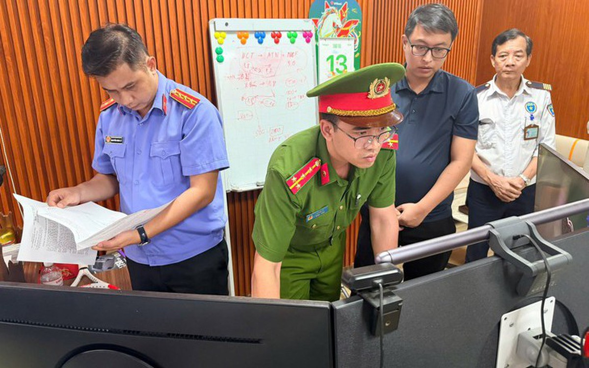 Khởi Tố Hành Vi Xâm Phạm Quyền Tác Giả Trong Thế Giới Công Nghệ