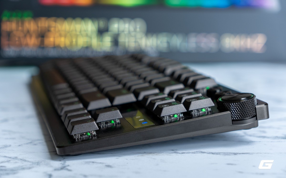 Razer Huntsman V3 Pro Low-profile TKL 8KHz — Khi bàn phím “phẳng” vẫn chơi chuyên nghiệp