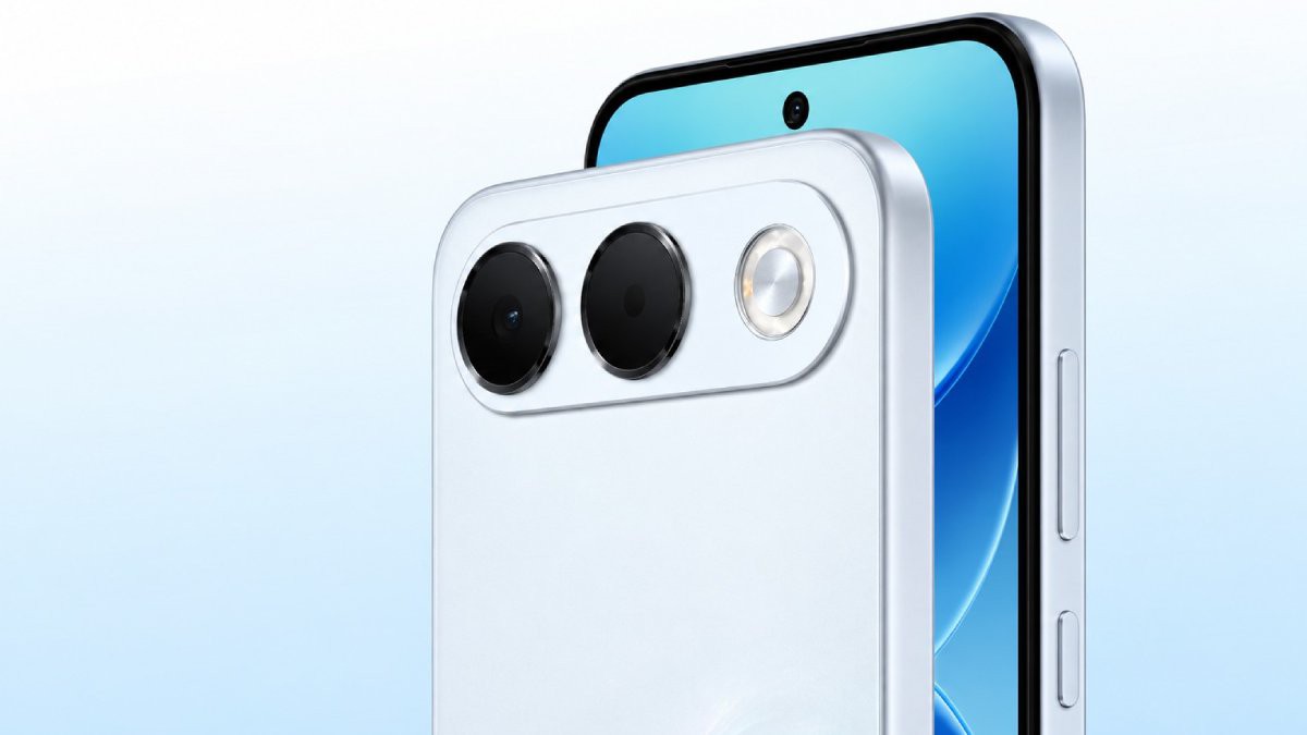 OPPO A7 Pro — Pin 8.000mAh, màn OLED 120Hz và chuẩn IP69K dành cho người cần pin bền