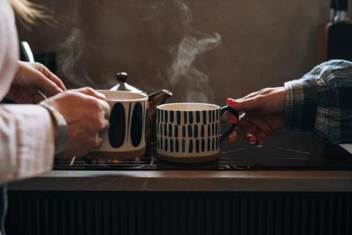 Đồ uống rất nóng và ung thư thực quản: bằng chứng từ nghiên cứu quy mô lớn và lời khuyên thực tế